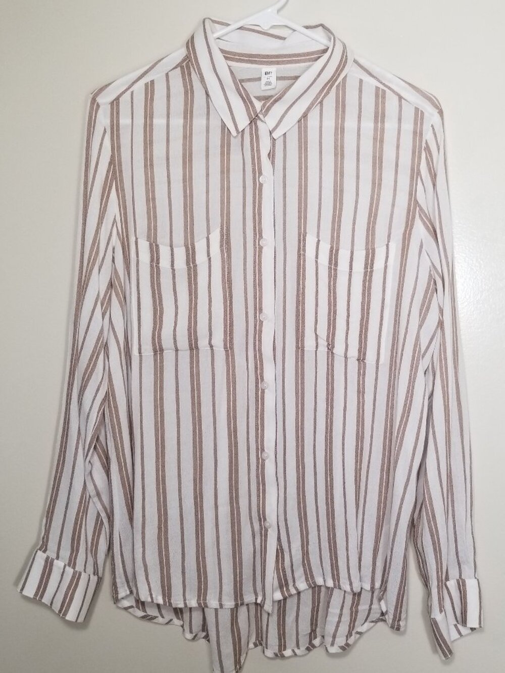 B.P. White Brown Stripes Viscose Button Up Shirt Size Medium